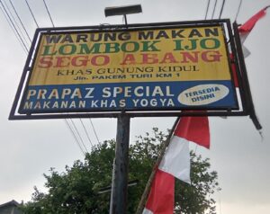 Wisata Kuliner di Jawa Tengah sego abang jirak