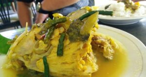 Makanan Khas Aceh kuah masam keu-eung